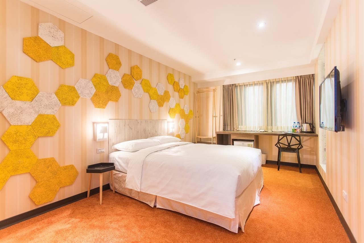 Rf Hotel - Sanchong Taipei Exterior photo